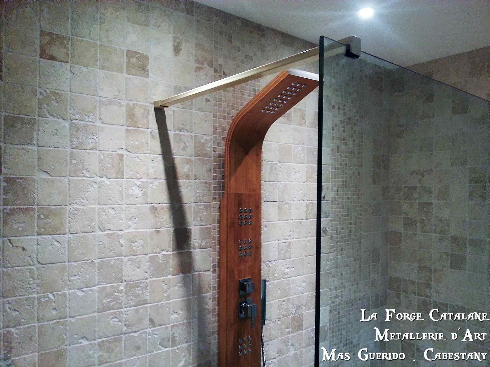 Support de paroi vitree thermolaque 2 fer Forge Catalane Cabestany.jpg